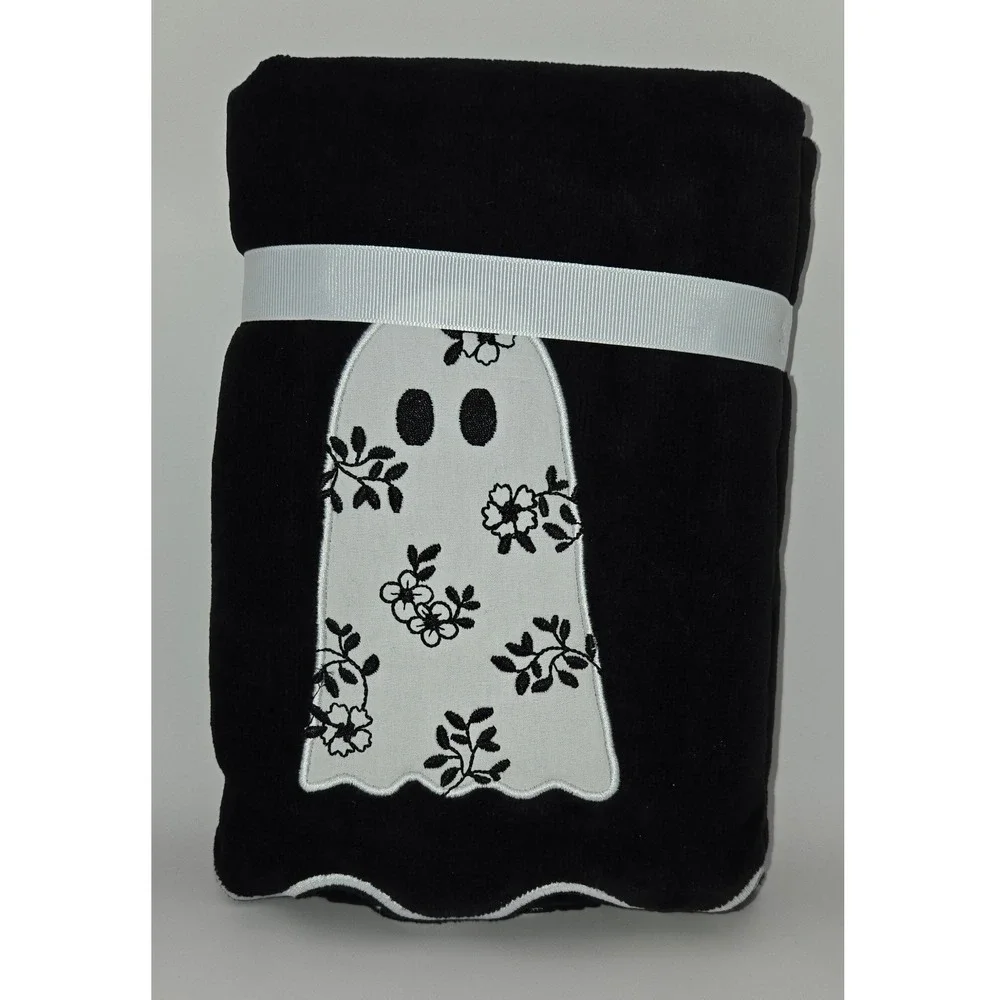 Kassatex Floral Ghost Velour Embellished Hand Towel Set 2-Pack, 18x28 Halloween